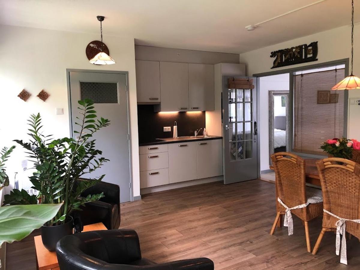 Bunga Melati Apartamento Middelburg Exterior foto
